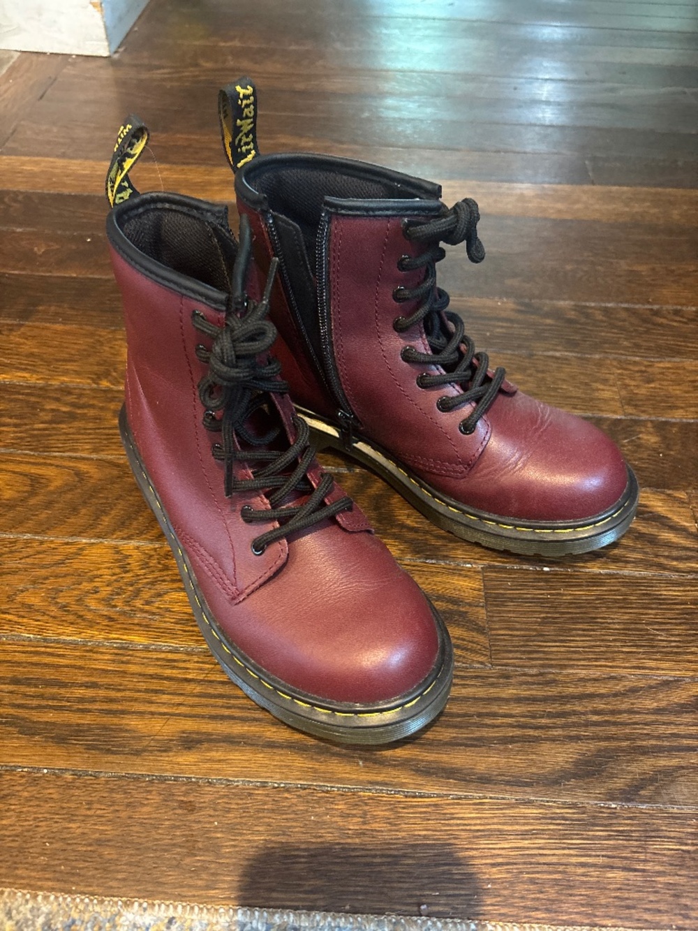 Dr. Martens Kids 1460 Boots – Burgundy – Size 3 – Brand New